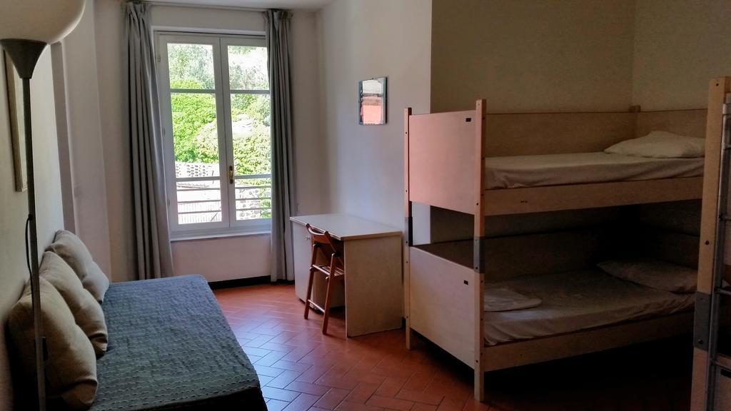 Ospitalia Del Mare Hostel Λεβάντο Δωμάτιο φωτογραφία