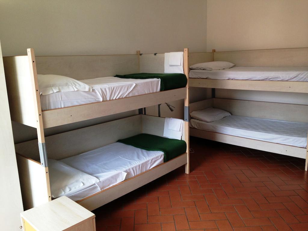 Ospitalia Del Mare Hostel Λεβάντο Δωμάτιο φωτογραφία