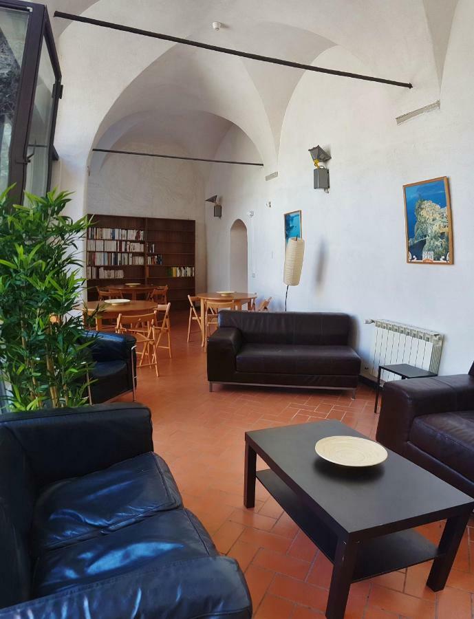 Ospitalia Del Mare Hostel Λεβάντο Εξωτερικό φωτογραφία